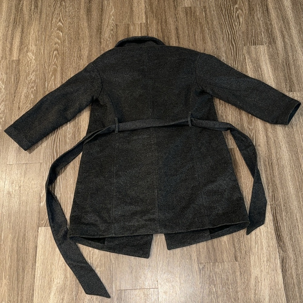 Gray Coat - image 3